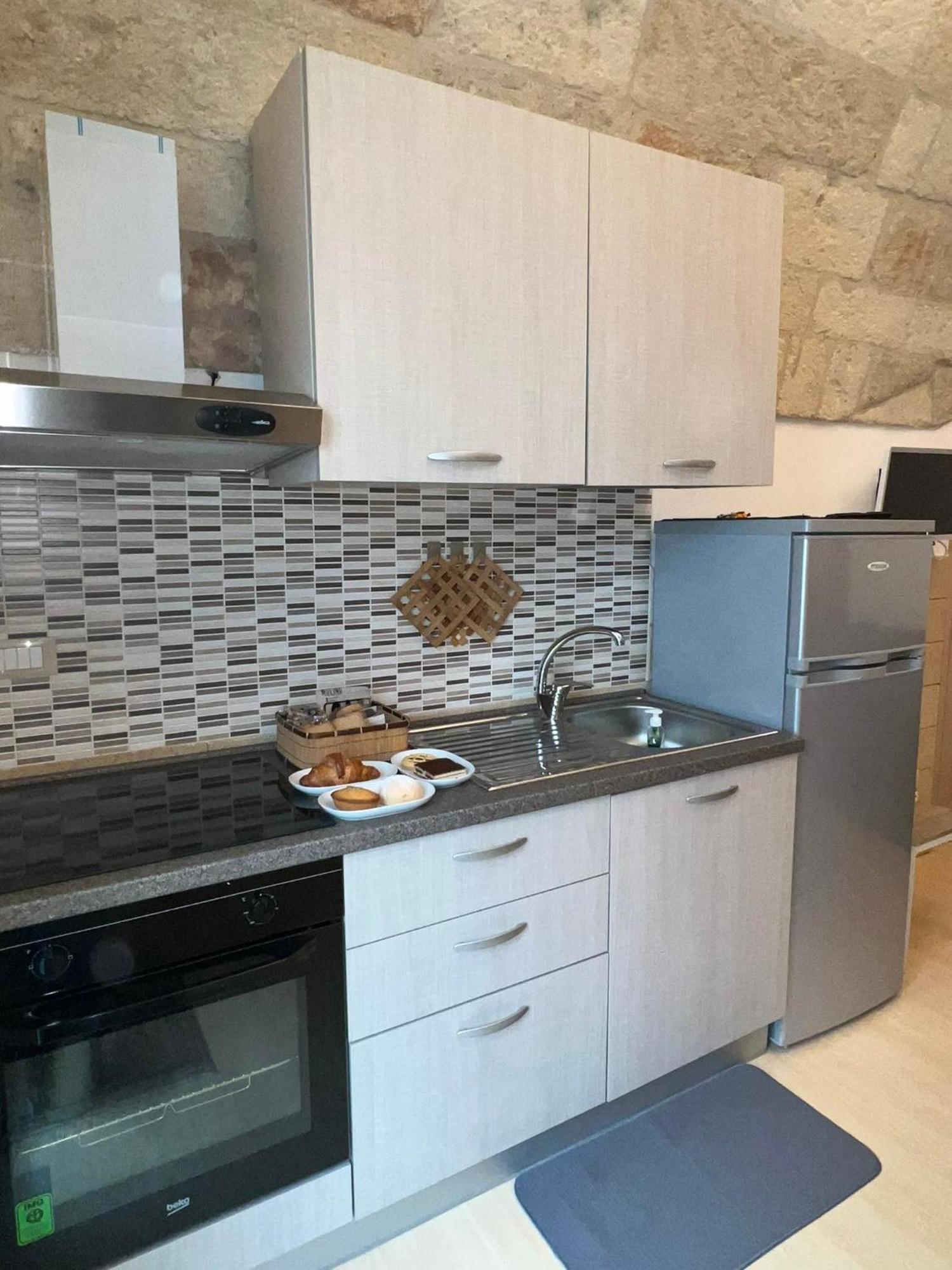شقة Central House بولينيانو آ ماري المظهر الخارجي الصورة