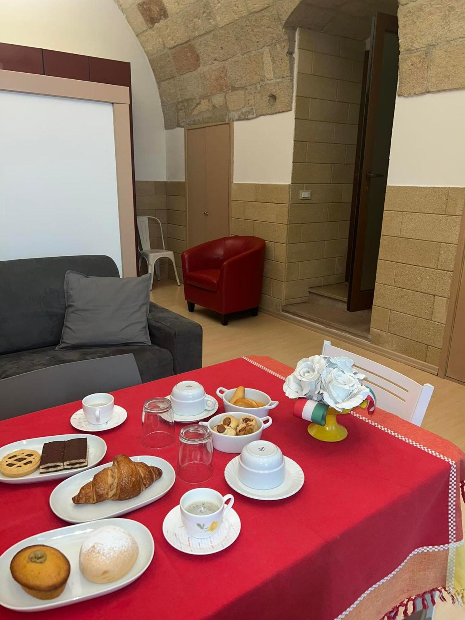 شقة Central House بولينيانو آ ماري المظهر الخارجي الصورة